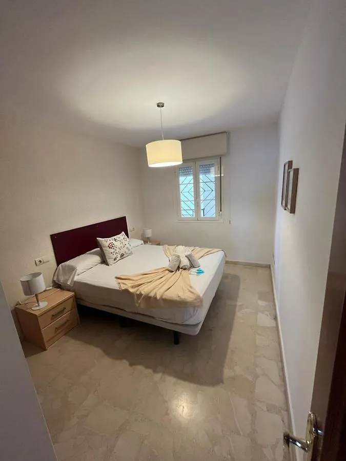 Maravilloso Apartamento En Primera Linea De Playa Con Vistas Al Mar En Caleta De Velez 2 C