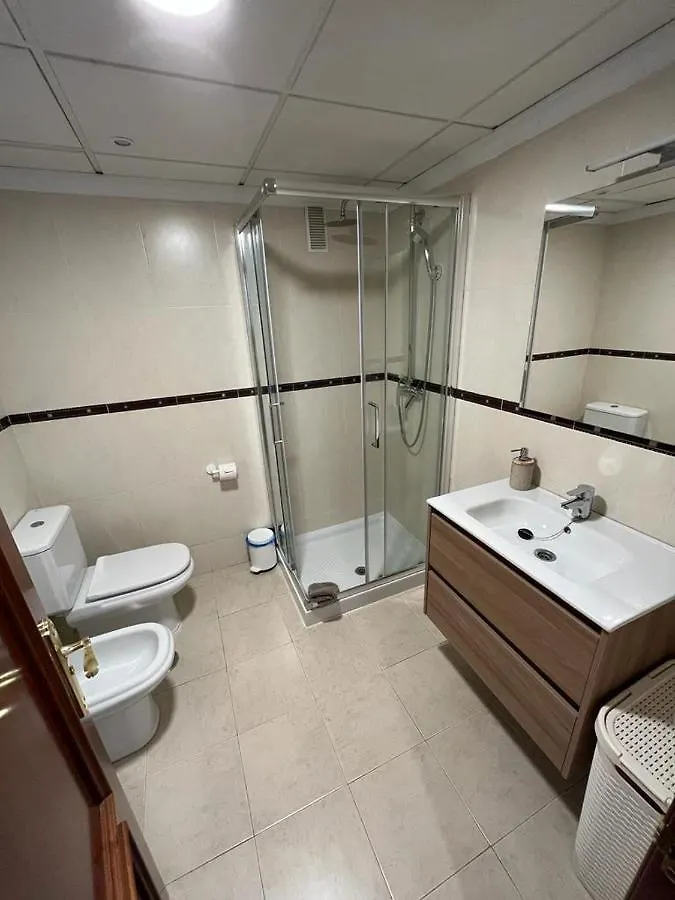 Апартаменты Maravilloso Apartamento En Primera Linea De Playa Con Vistas Al Mar En Caleta De Velez 2 C Испания